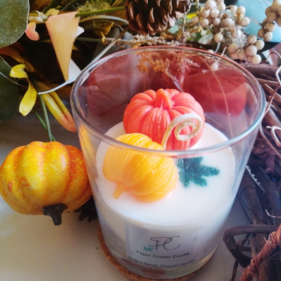 Halloween fall pumpkin patch decorative candle - Picture 5 of 6